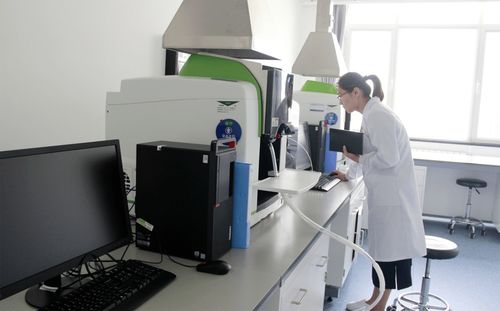 區(qū)領導到市食品藥品檢驗檢測研究院對接調(diào)研